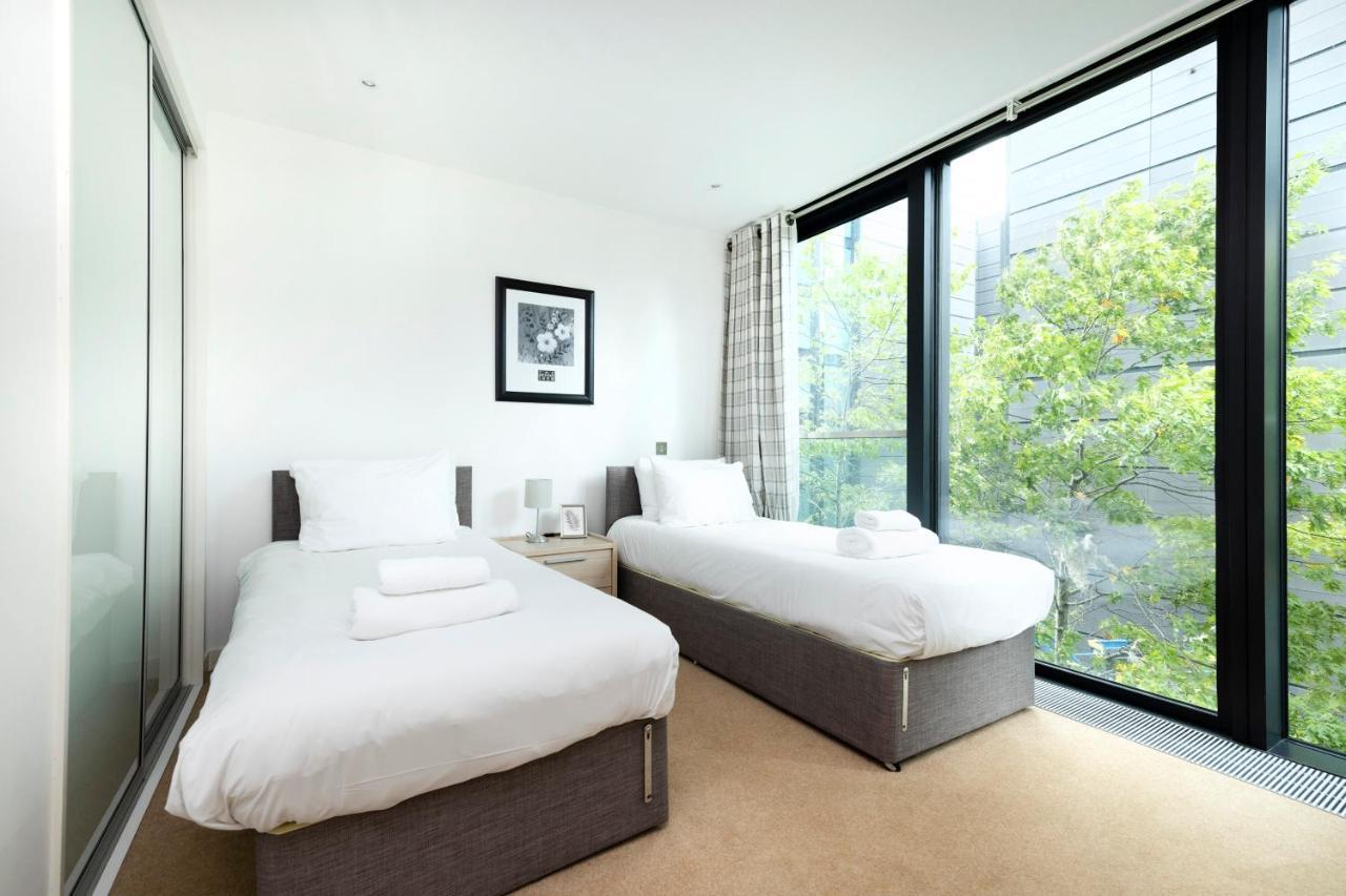 Altido Elegant Flat Near The Meadows With Parking EDI Exterior photo